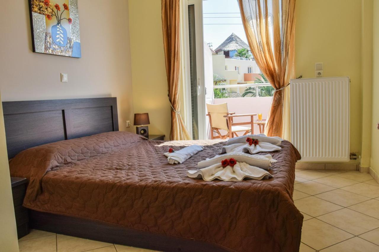 Rubini Homes Agia Marina Exteriör bild