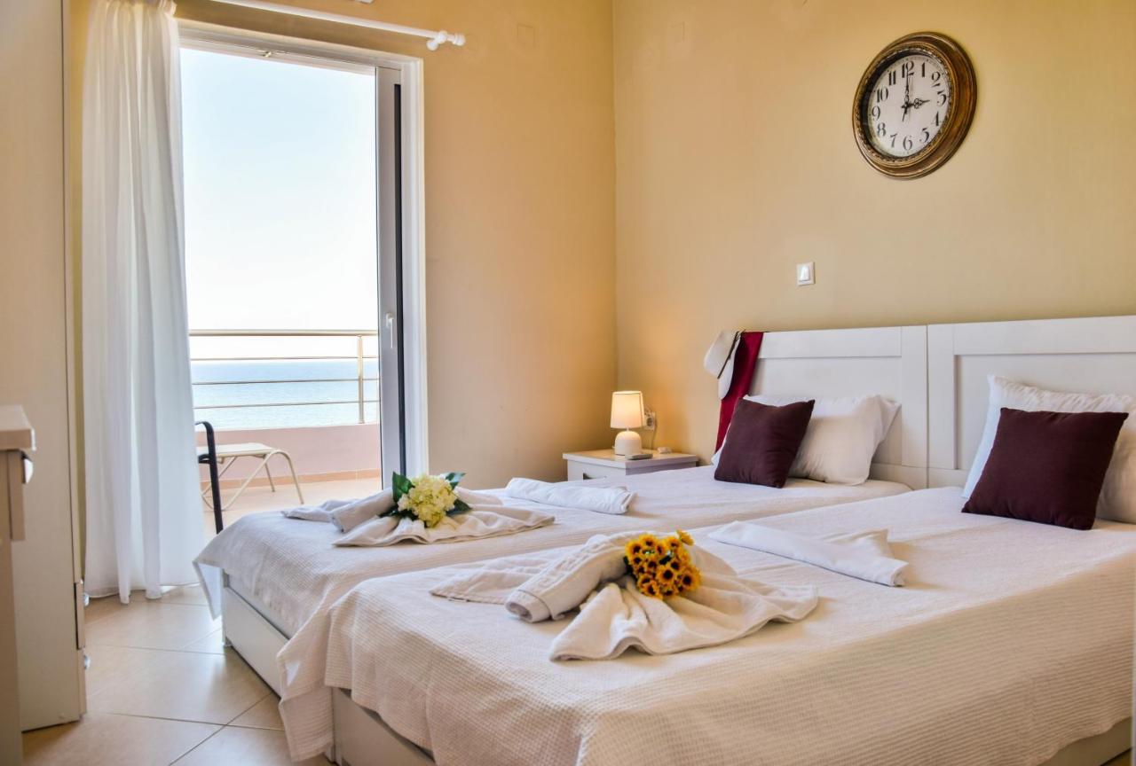 Rubini Homes Agia Marina Exteriör bild