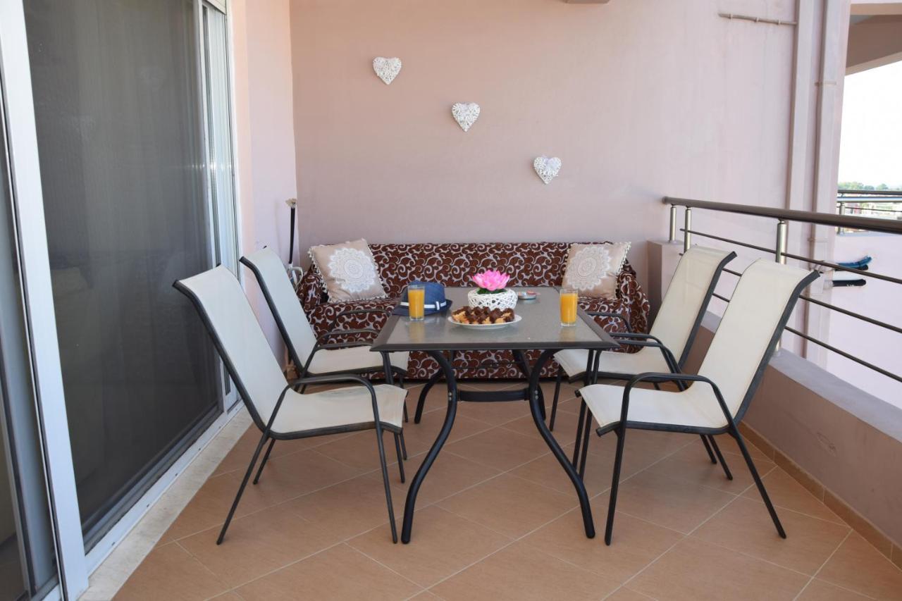 Rubini Homes Agia Marina Exteriör bild