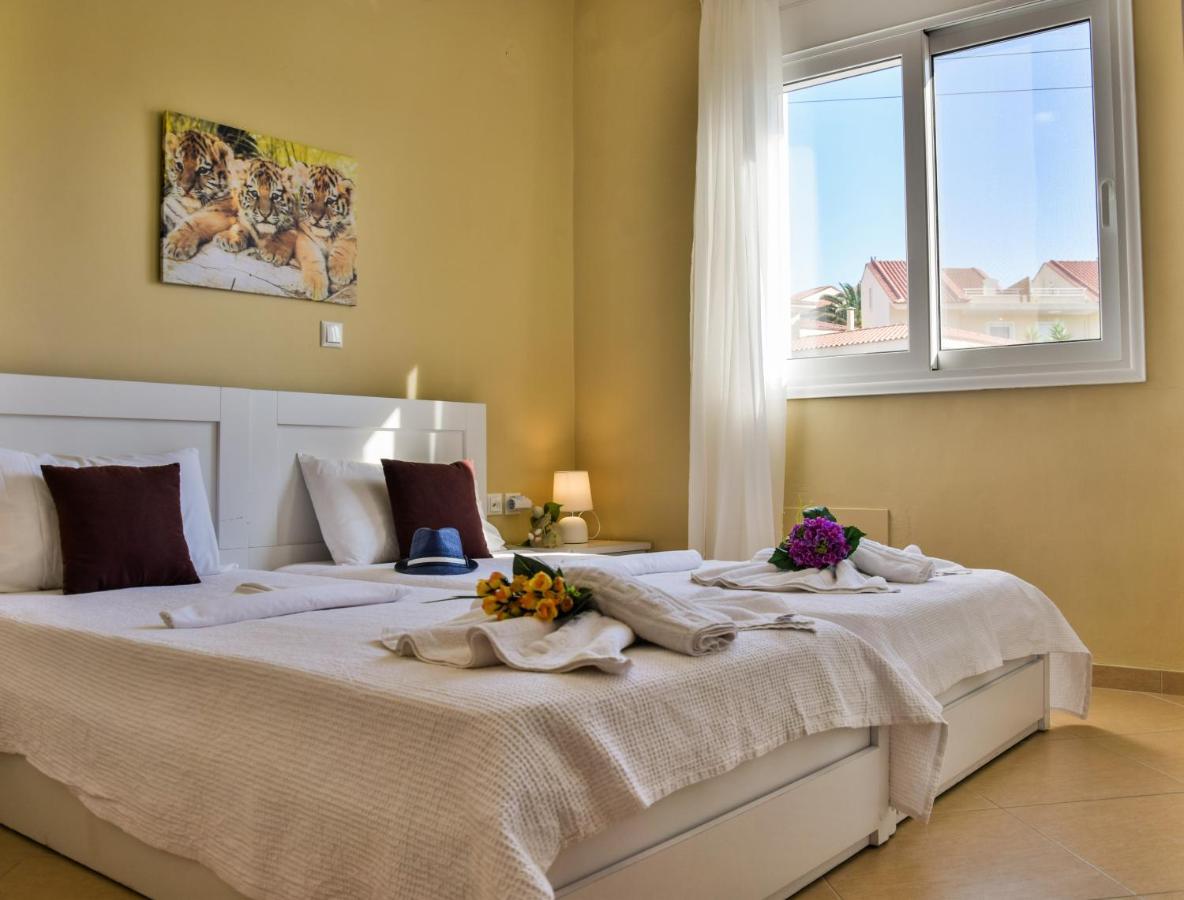 Rubini Homes Agia Marina Exteriör bild