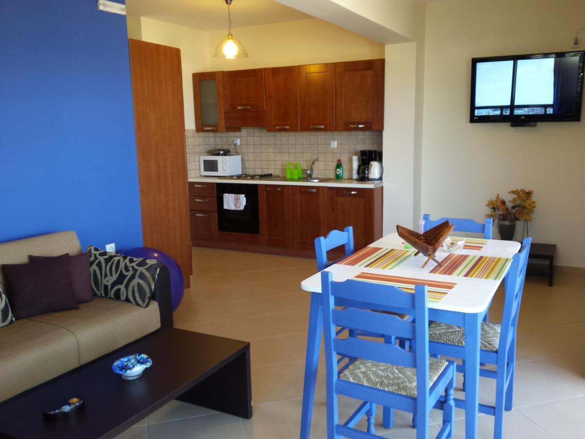 Rubini Homes Agia Marina Exteriör bild
